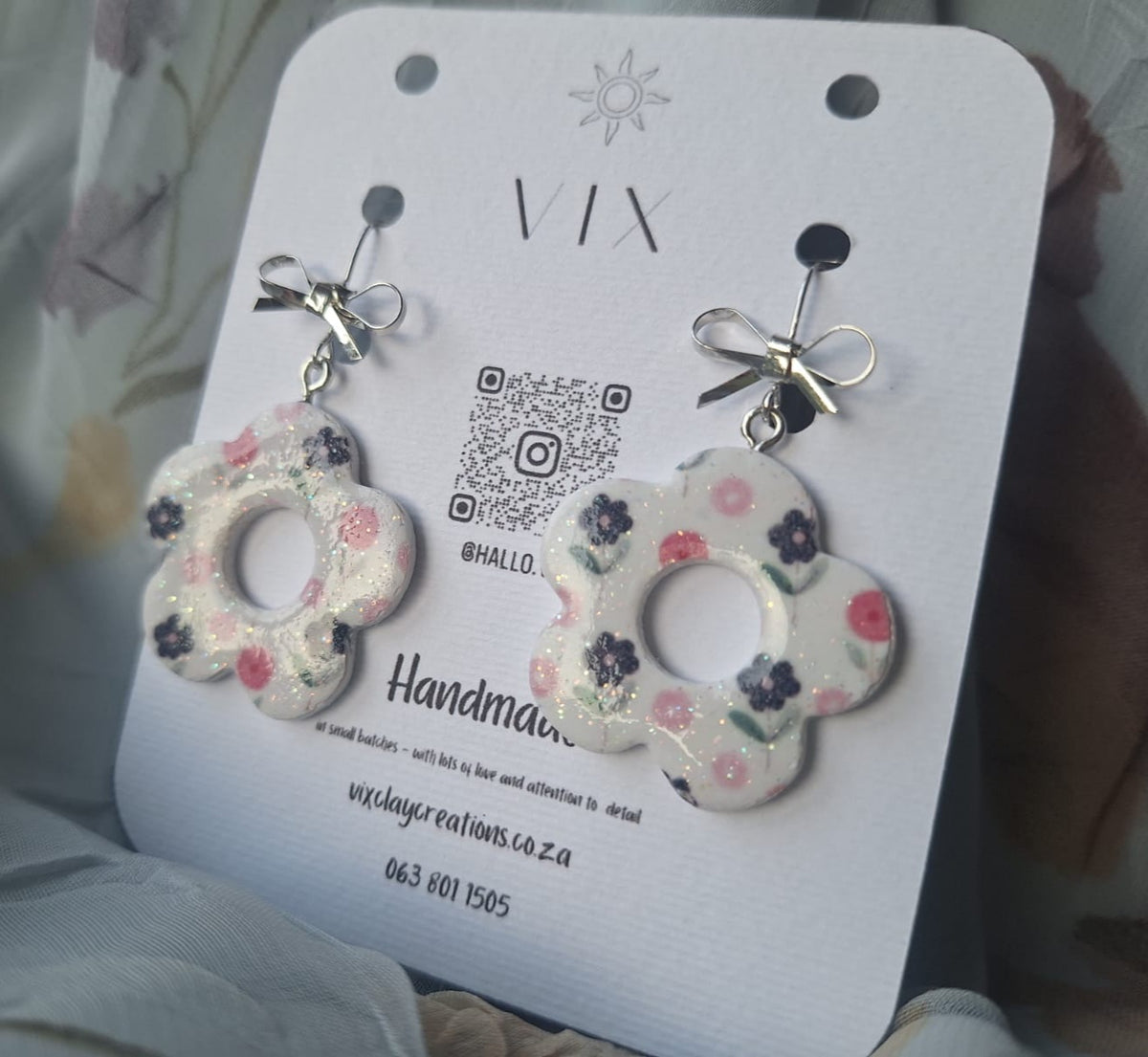 Handmade Polymer Clay Earring - Floral Daisy