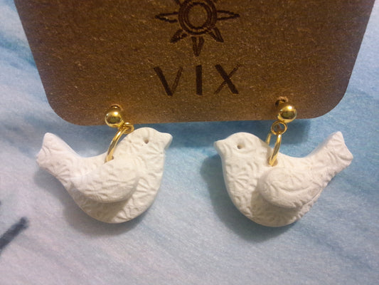 Handmade Polymer Clay Little Birds in White Daisy pattern - Gold Ball Post Stud